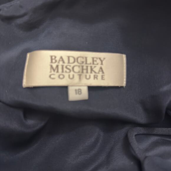 Badgley Mischka Sheath Dress with Spaghetti Dress Size 1800000 - Picture 7 of 9